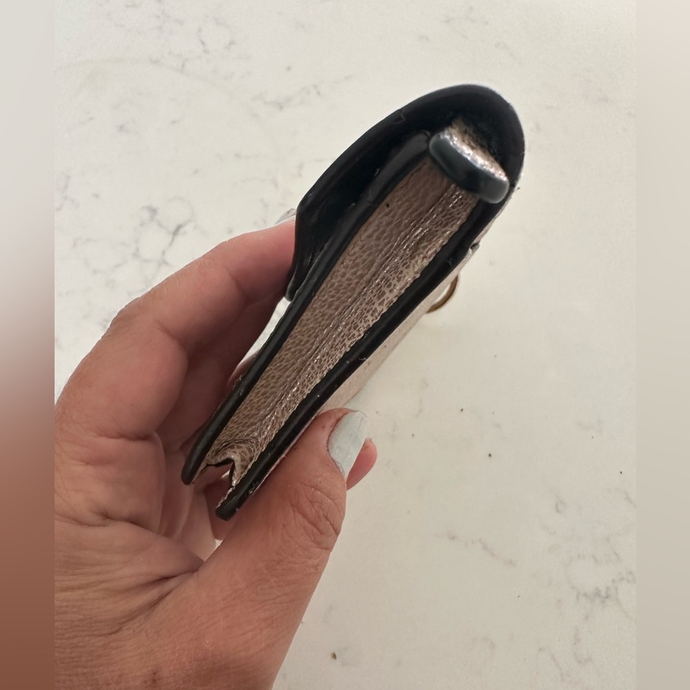 Coach key chain coin and card wallet - Picture 6 of 9